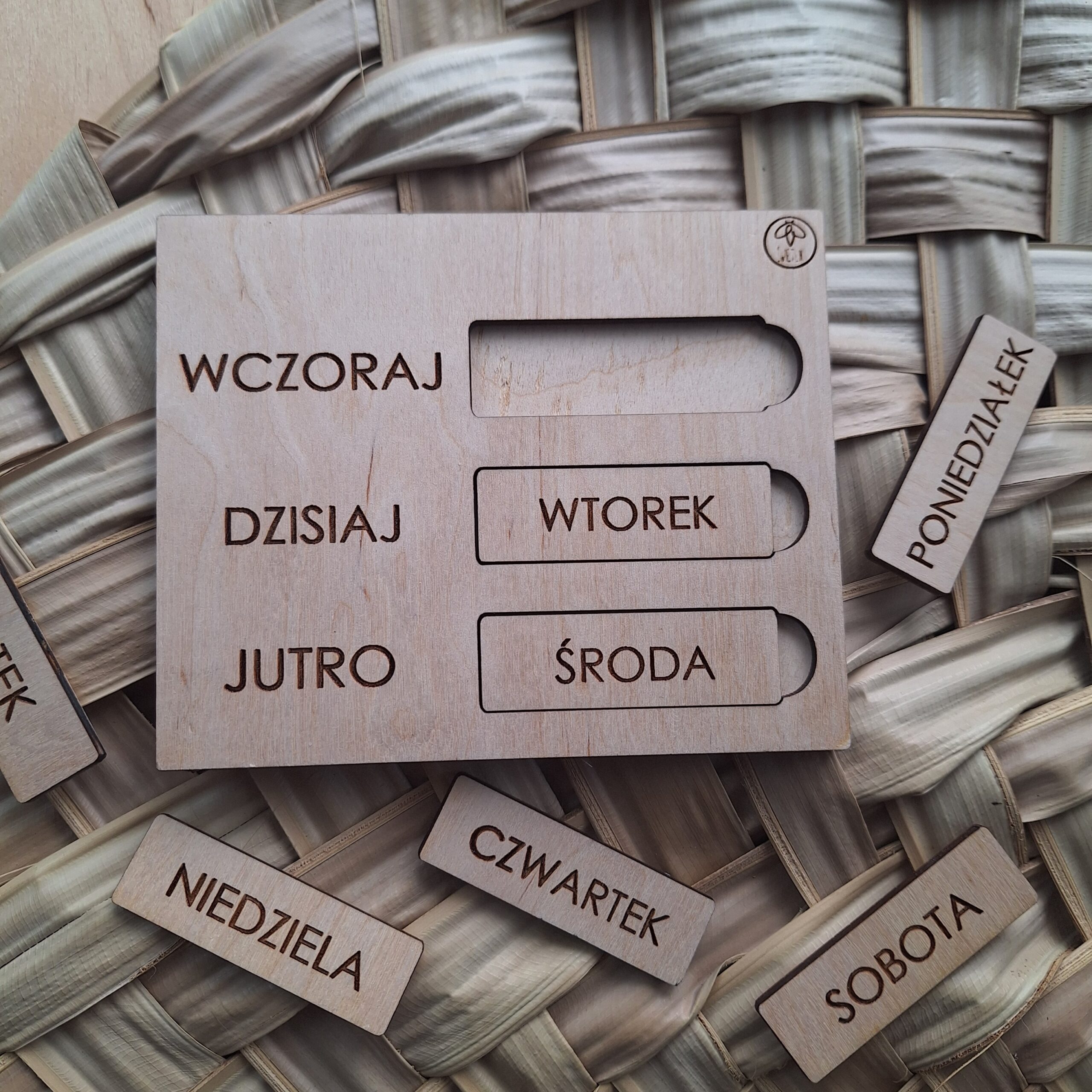Układanka - "Wczoraj, dzisiaj, jutro"